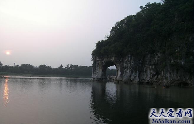 中国广西第一景：桂林山水