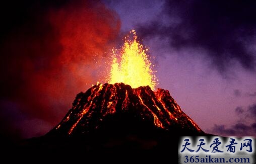 世界上最壮观的火山口：基拉韦厄火山