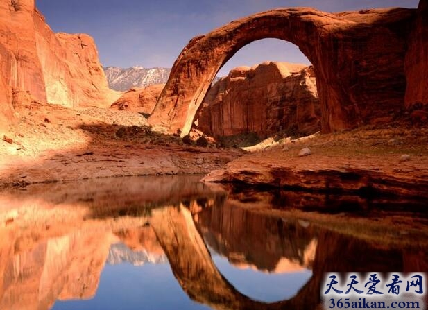 天然的才是最美的！盘点世界十大纯天然的拱门桥