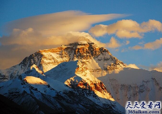 珠穆朗玛峰.jpg