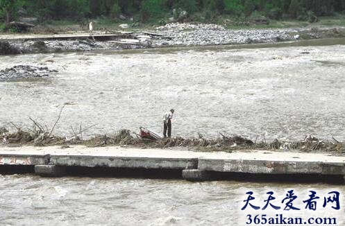 1887年黄河洪水.jpg