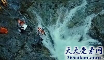 世界上最奇异的瀑布——魔鬼水壶瀑布
