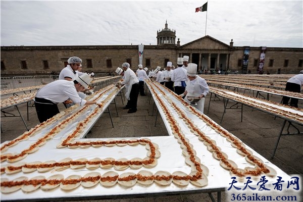 世界上最长的墨西哥玉米卷饼有多长？墨西哥玉米卷饼的做法