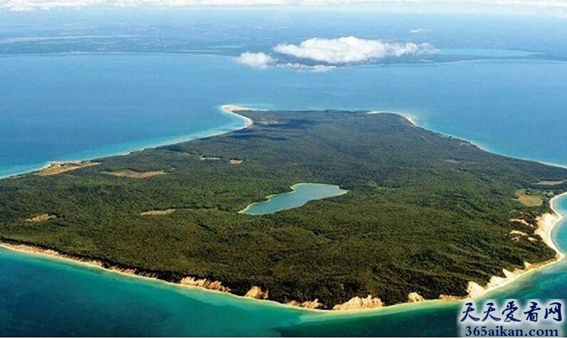世界上最大的岛中湖：马尼图湖