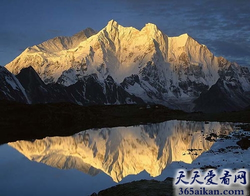 十大世界上最高的山峰有哪些？带您会当凌绝顶，一览众山小！