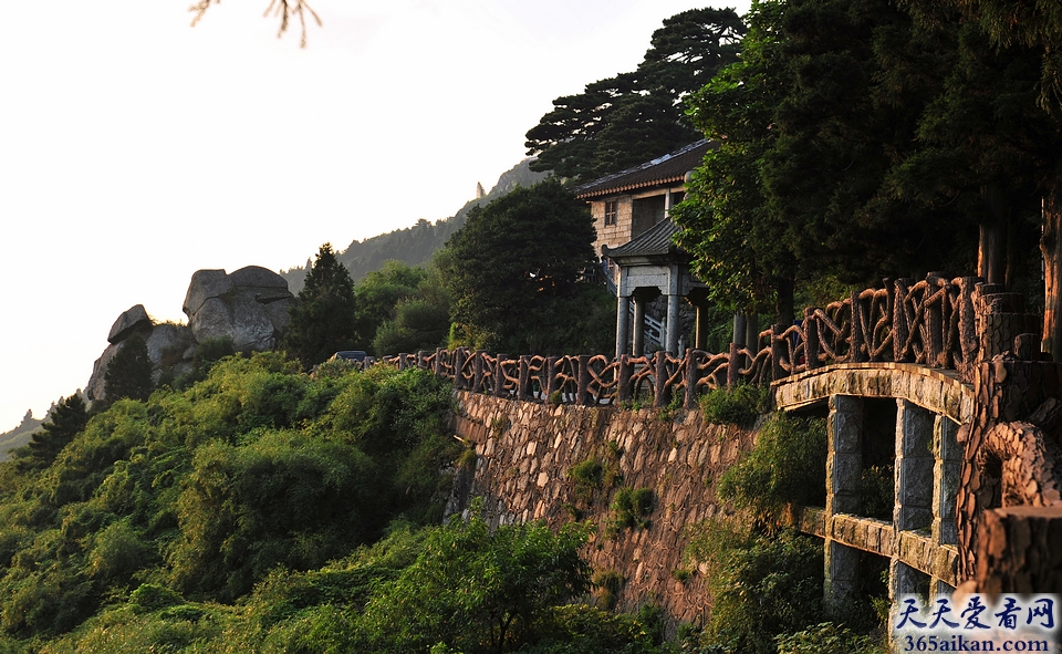 南岳衡山最高峰是哪座山峰？南岳衡山最高峰介绍