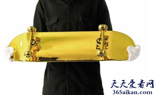 世界上最贵的滑板多少钱？土豪的玩具啊！