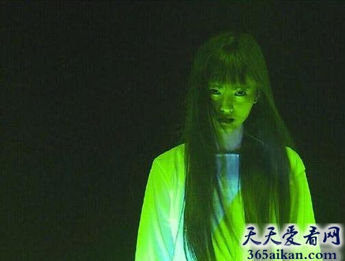 梦见女鬼跟着我.jpg