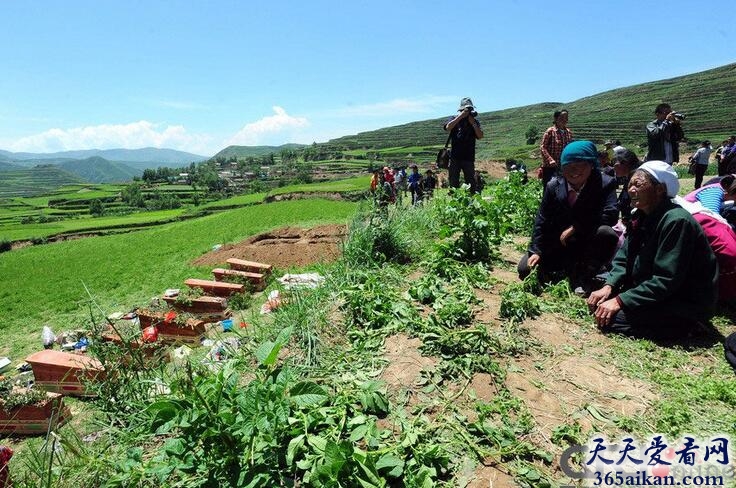 梦见下葬好不好？梦见下葬是什么意思？