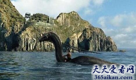 梦见水怪.jpg