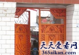 梦见门关不上预示着什么?梦见门关不上好不好?
