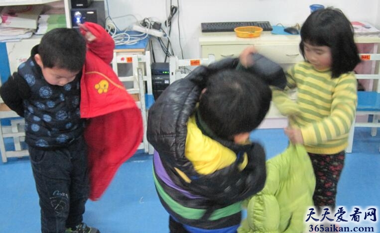 梦见穿衣服暗示着什么?梦见穿衣服是什么含义?
