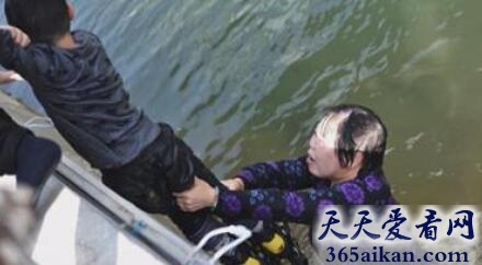 梦见跳河救小孩暗示着什么?梦见跳河救小孩有什么含义?