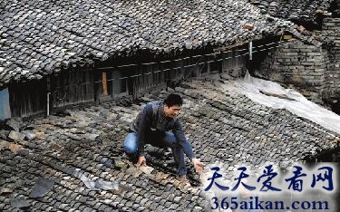 梦见别人修房顶意味着什么?梦见别人修房顶是什么预兆?