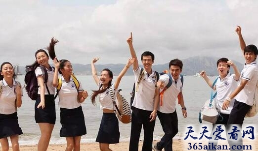 梦见上大学是什么意思?梦见上大学预示着什么?