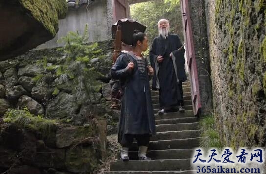 梦见下山是什么意思?梦见下山有什么寓意?