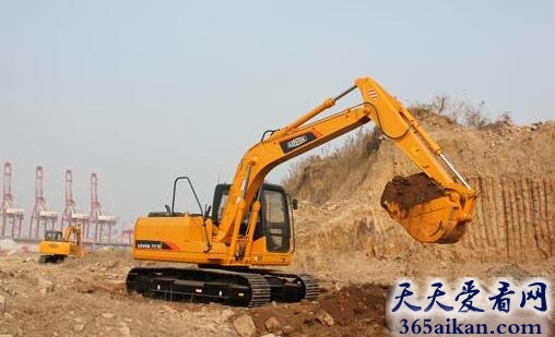 梦见挖掘是什么预兆?梦见挖掘有什么含义?