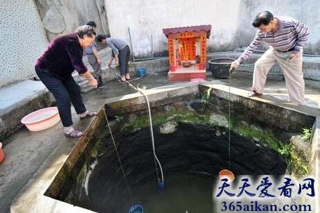 梦见从井中打水是什么意思?梦见从井中打水有什么含义?