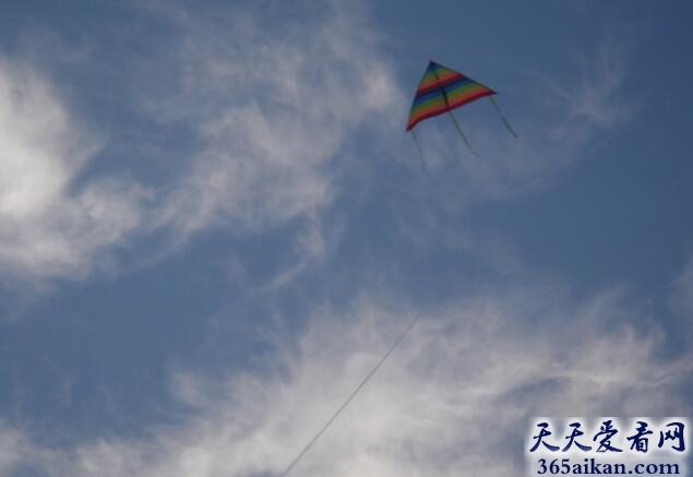 梦见放风筝飞的很高是什么意思?梦见放风筝飞的很高是什么征兆?