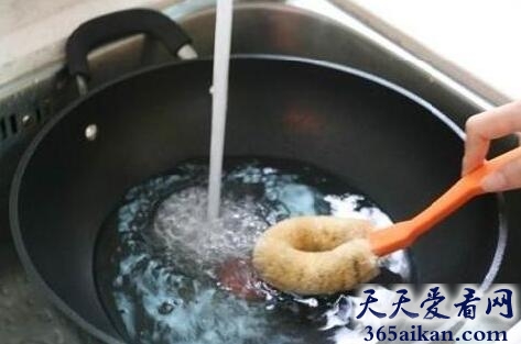 梦见洗锅是什么意思?梦见洗锅预示着什么?