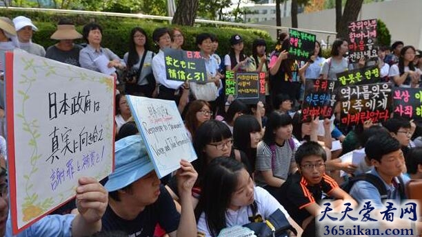 梦见学生集会示威预示着什么?梦见学生集会示威是什么征兆?