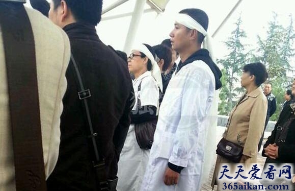 梦见奶奶去世了.jpg