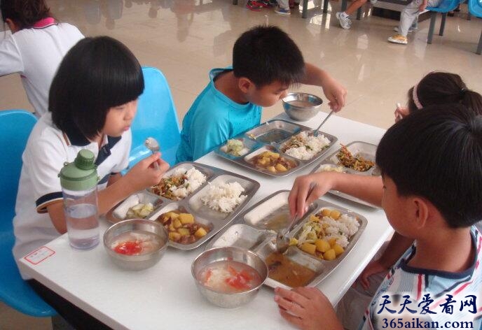 梦见吃得多.jpg