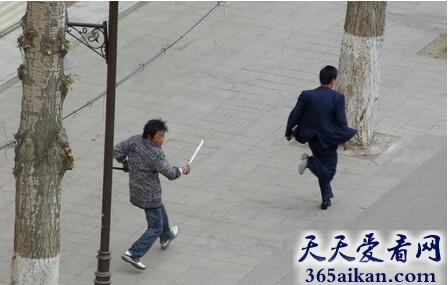 梦见被追赶.jpg