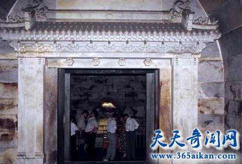 慈禧地宫2.jpg