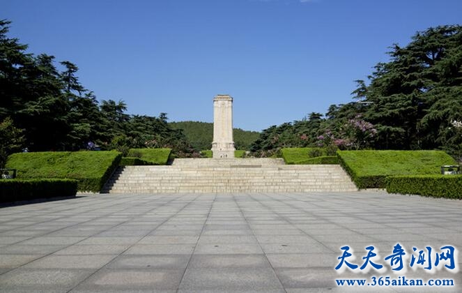 淮海战役烈士纪念塔位于何处？关于淮海战役的电影有哪些？