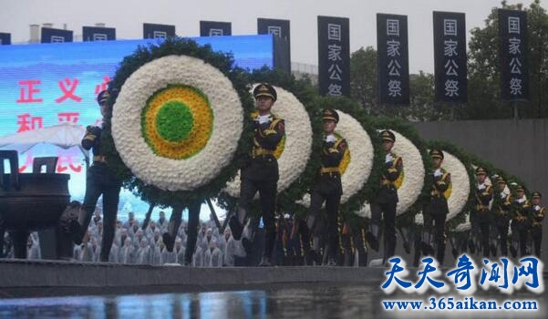 南京大屠杀国家公祭日为昔日的遇难同胞致哀！