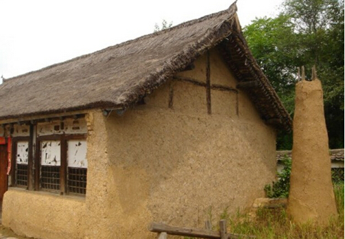 满族建筑特色是怎样的？