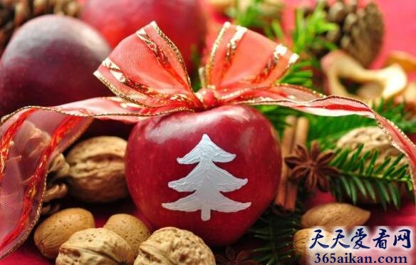 揭秘平安夜吃苹果的由来，为什么在中国有这种平安夜习俗！