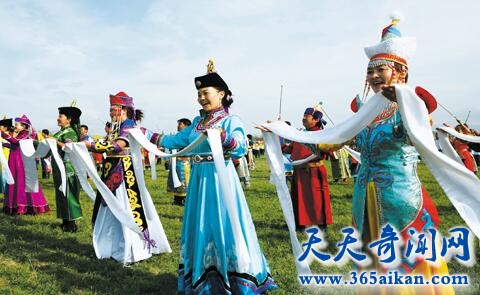 内蒙古那达慕的来历和习俗是怎么样的？