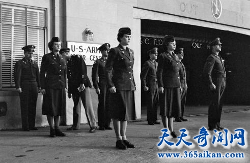 不比男人差的美国女兵，美国娘子军的中国征途！