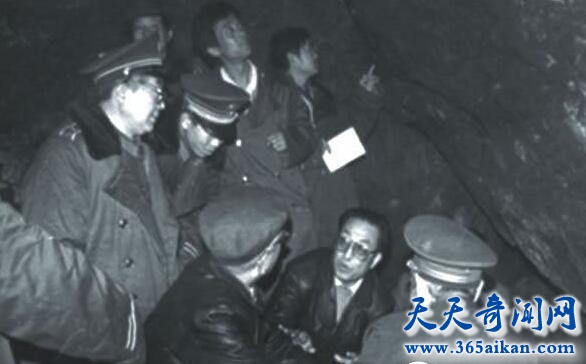 揭秘88年追捕罪犯现场，军队逃兵竟杀死成片武警！