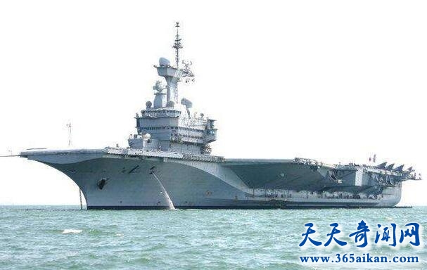 法国航母.jpg