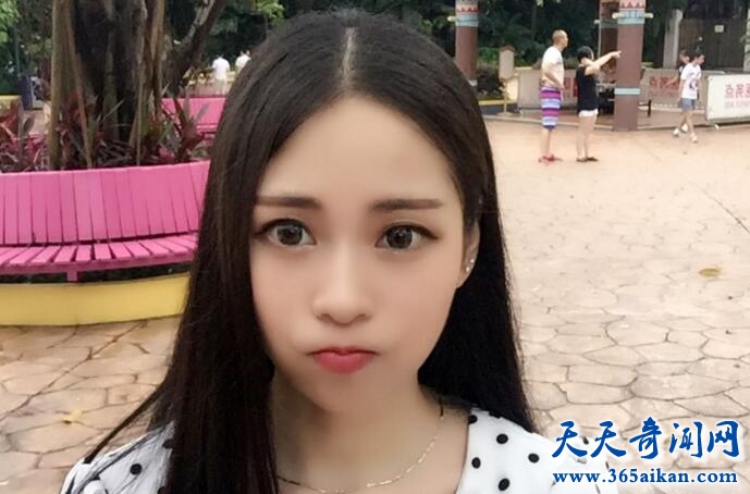 美女强迫症