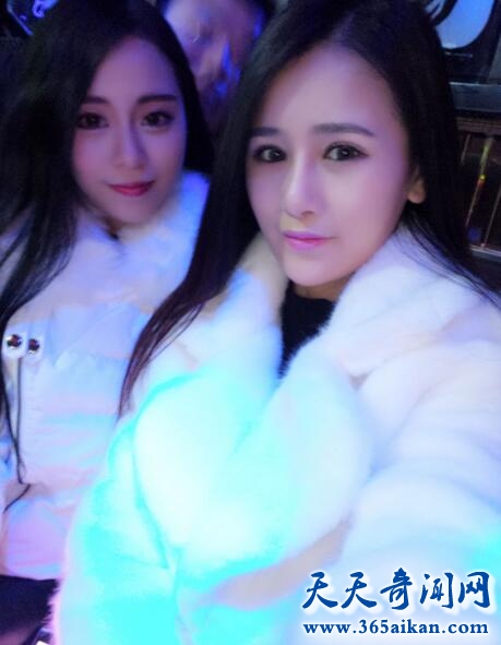 美女强迫症