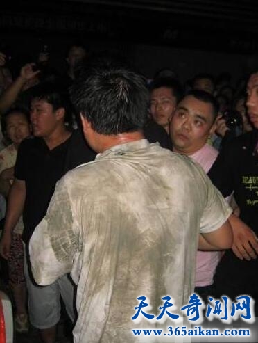 狱警林娜4.jpg