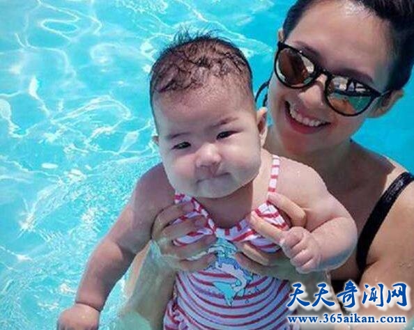章子怡女儿