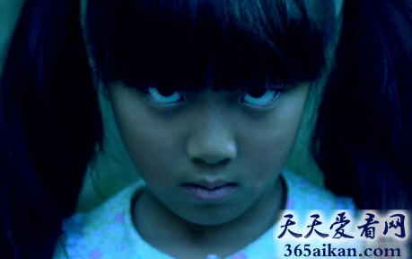 灵异鬼故事，小女孩的阴阳眼剧情跌宕起伏！