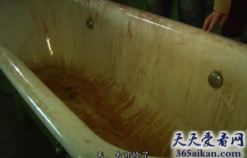 浴室女尸自杀真相大曝光，热爱生命，远离自杀！