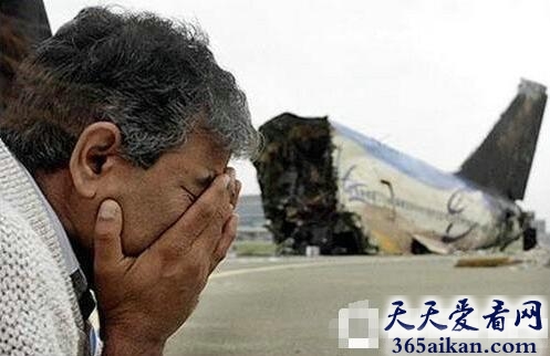 华航怪异事件.jpg