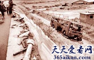北京330路公交车4.jpg