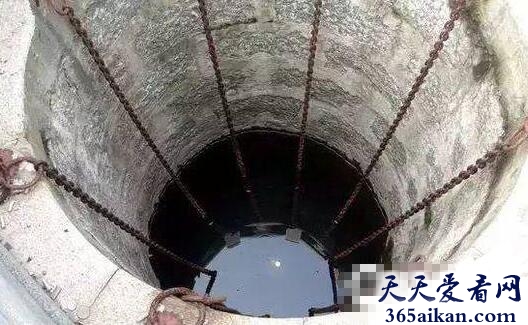 北京北新桥的海眼.jpg