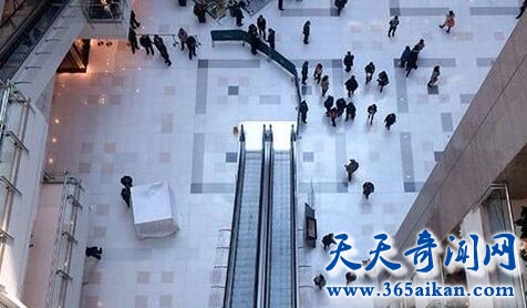 揭秘上海徐家汇港汇跳楼事件为何频频发生？到底是什么东西在作祟！