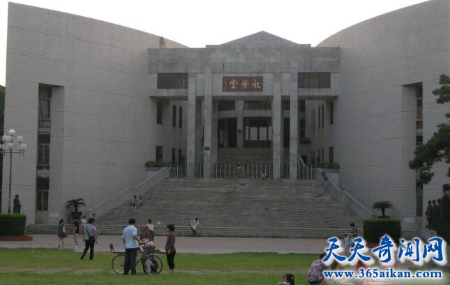 揭秘中山大学永芳堂灵异事件，十八铜人使用来镇压邪气的！？