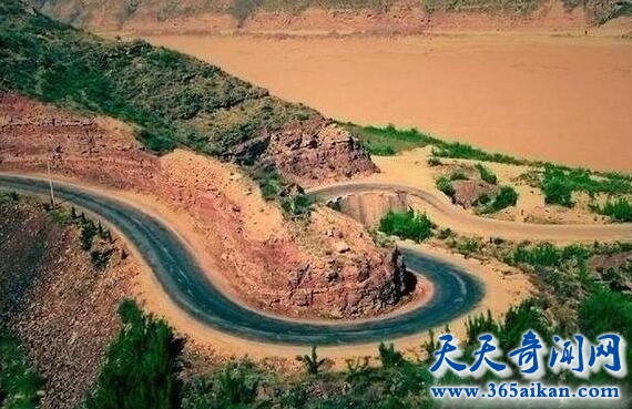 黄河的镇河龙棺.jpg