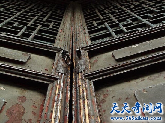 扬州邪地螺丝结顶无灯巷 晚上能看到亡灵在飘！
